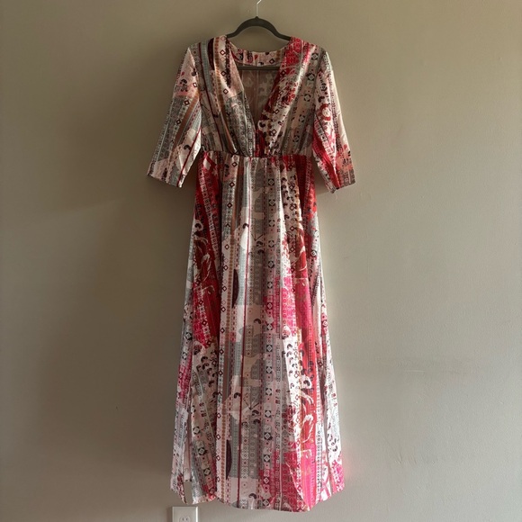 Dresses & Skirts - Boho V-Neck Maxi Dress in Pink and Red